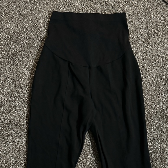 Old Navy Maternity Black Leggings size small - Picture 3 of 7